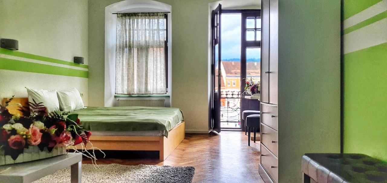 Casa Crown Hotel Braşov Eksteriør billede