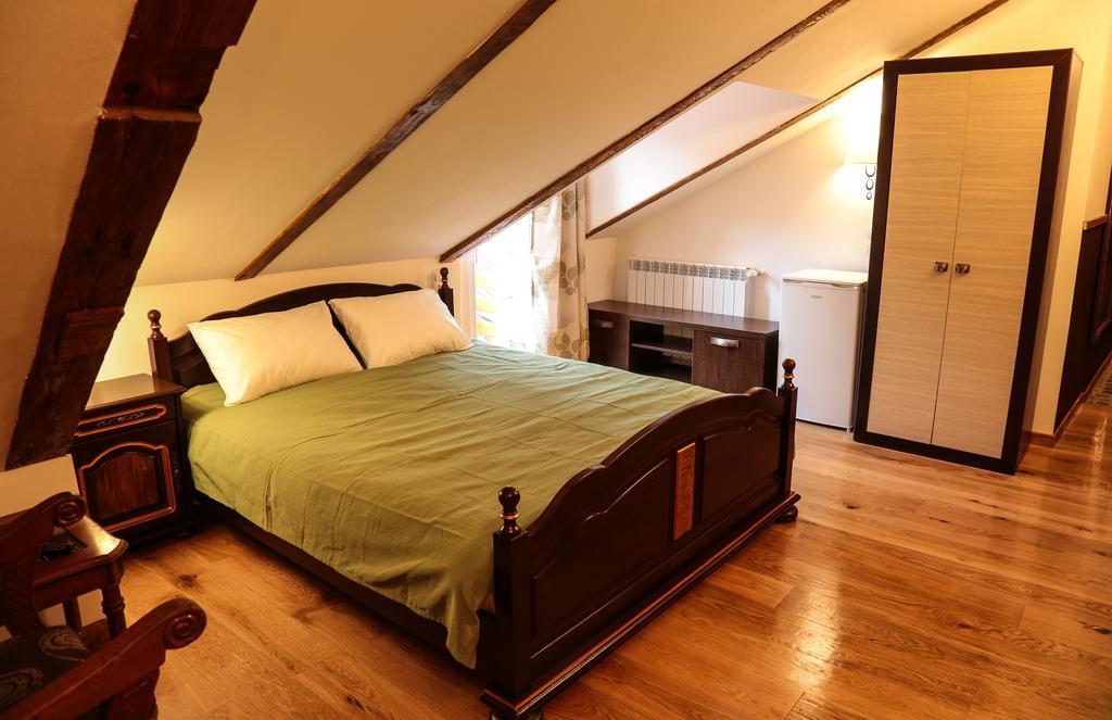 Casa Crown Hotel Braşov Eksteriør billede
