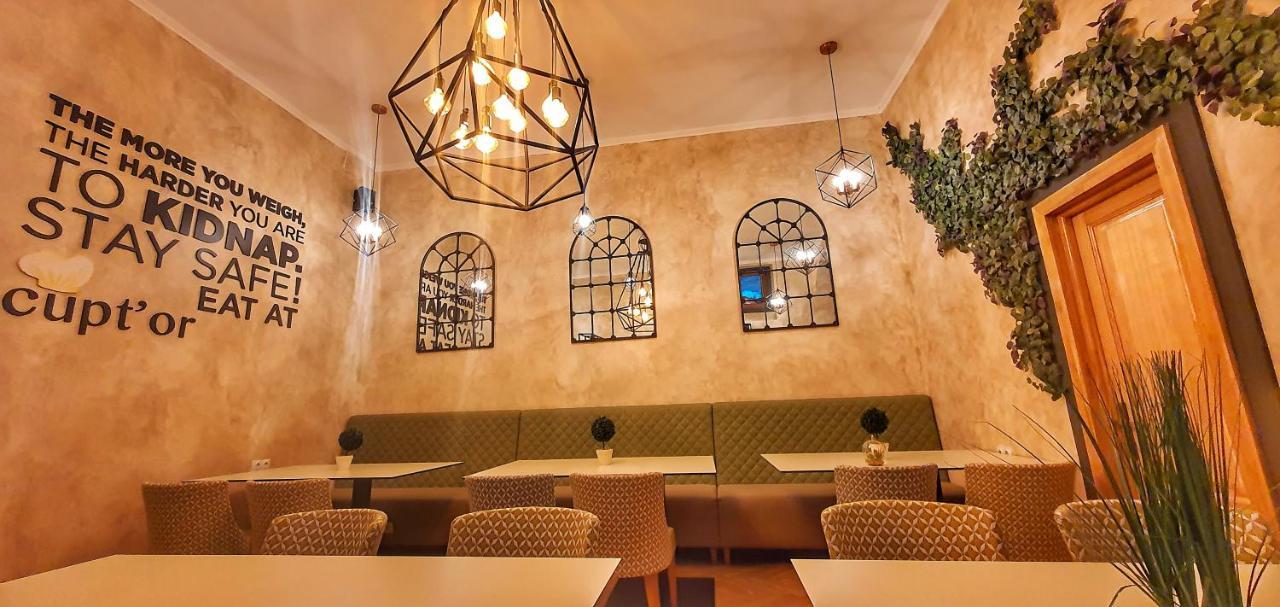 Casa Crown Hotel Braşov Eksteriør billede