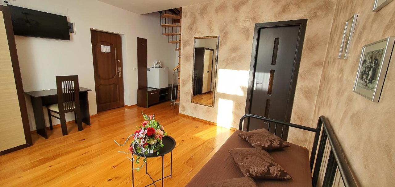 Casa Crown Hotel Braşov Eksteriør billede